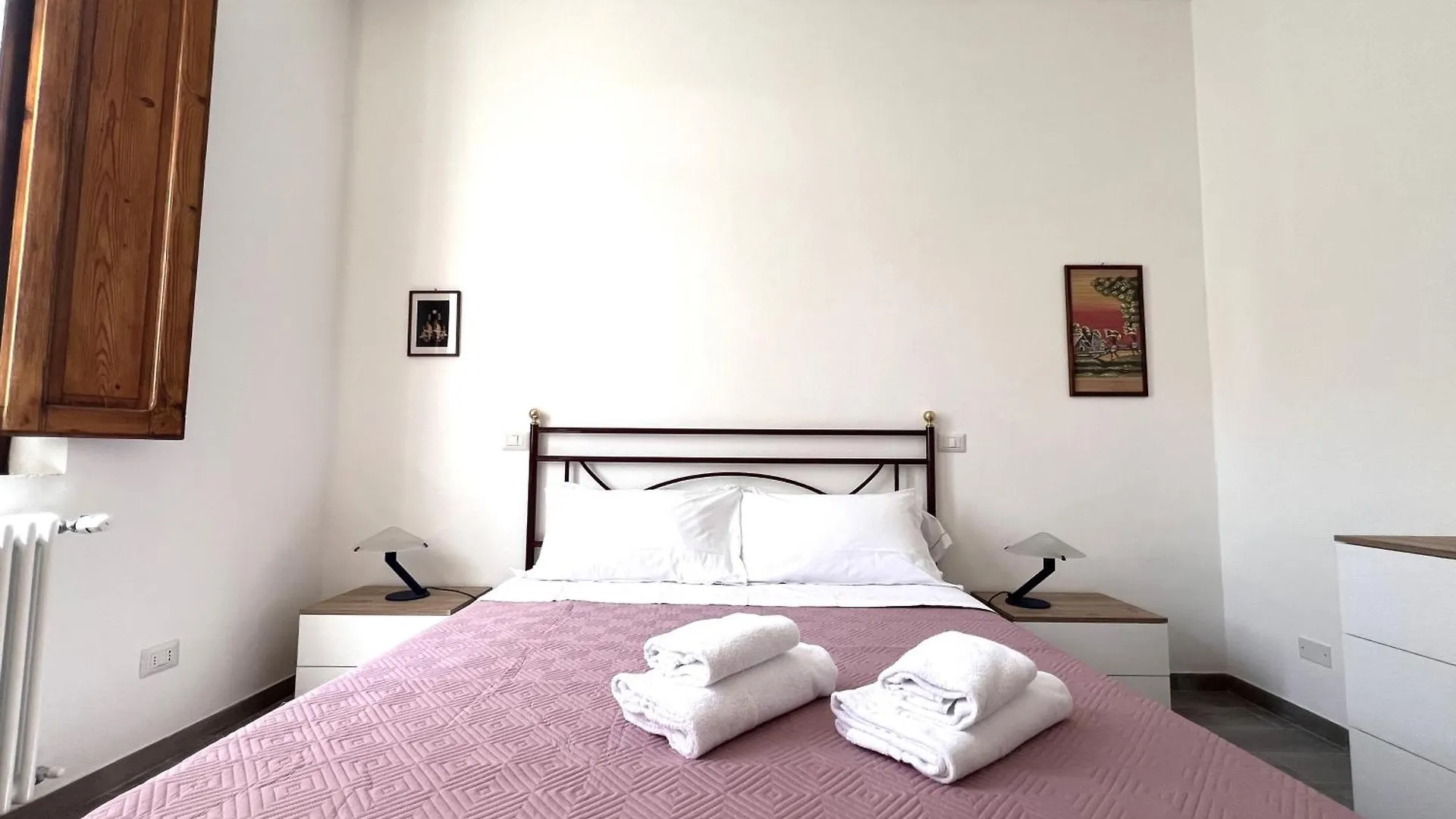 Ortensia-Central Apartment With Terrace Siena 0*,