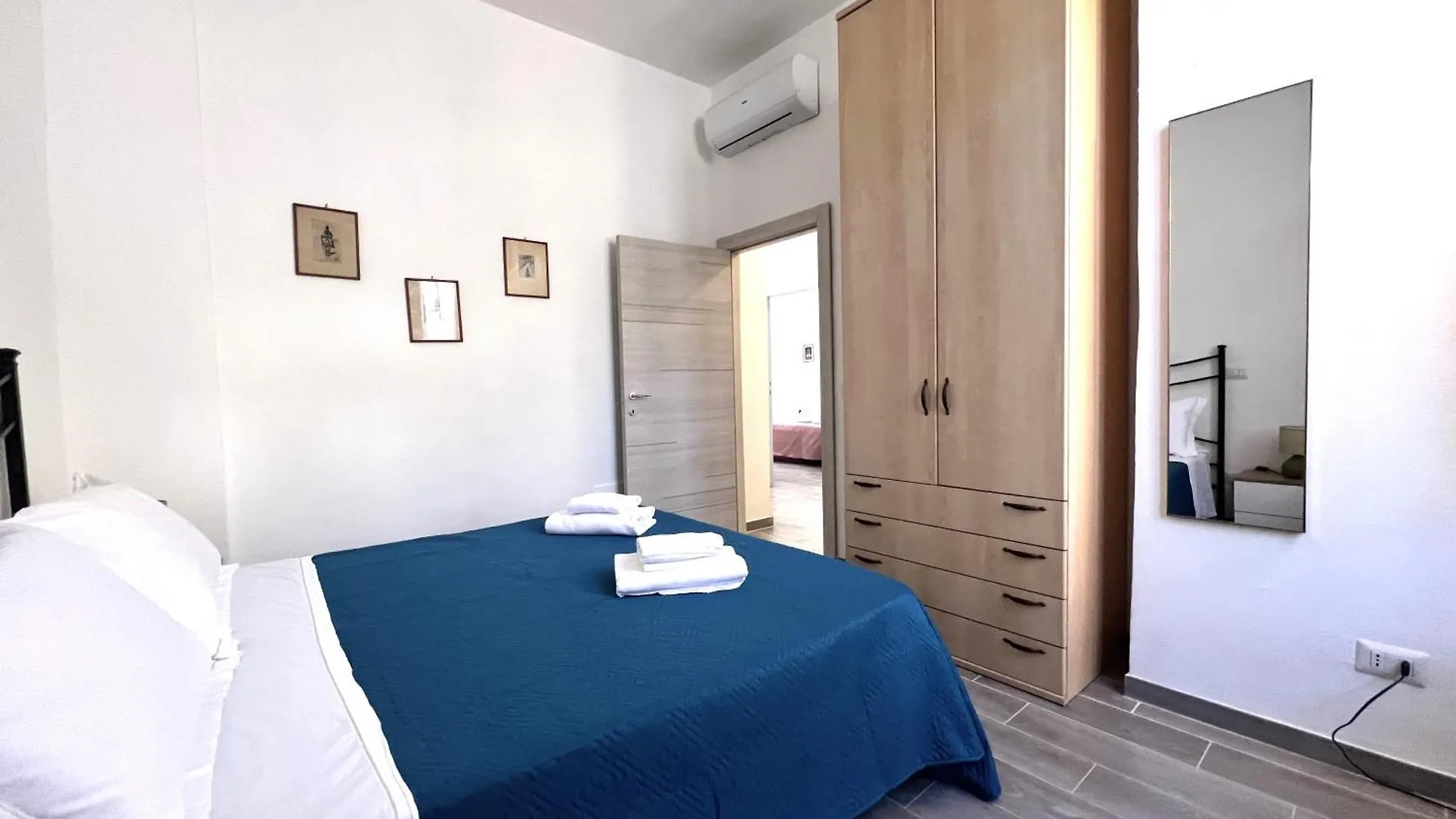 Ortensia-Central Apartment With Terrace Siena