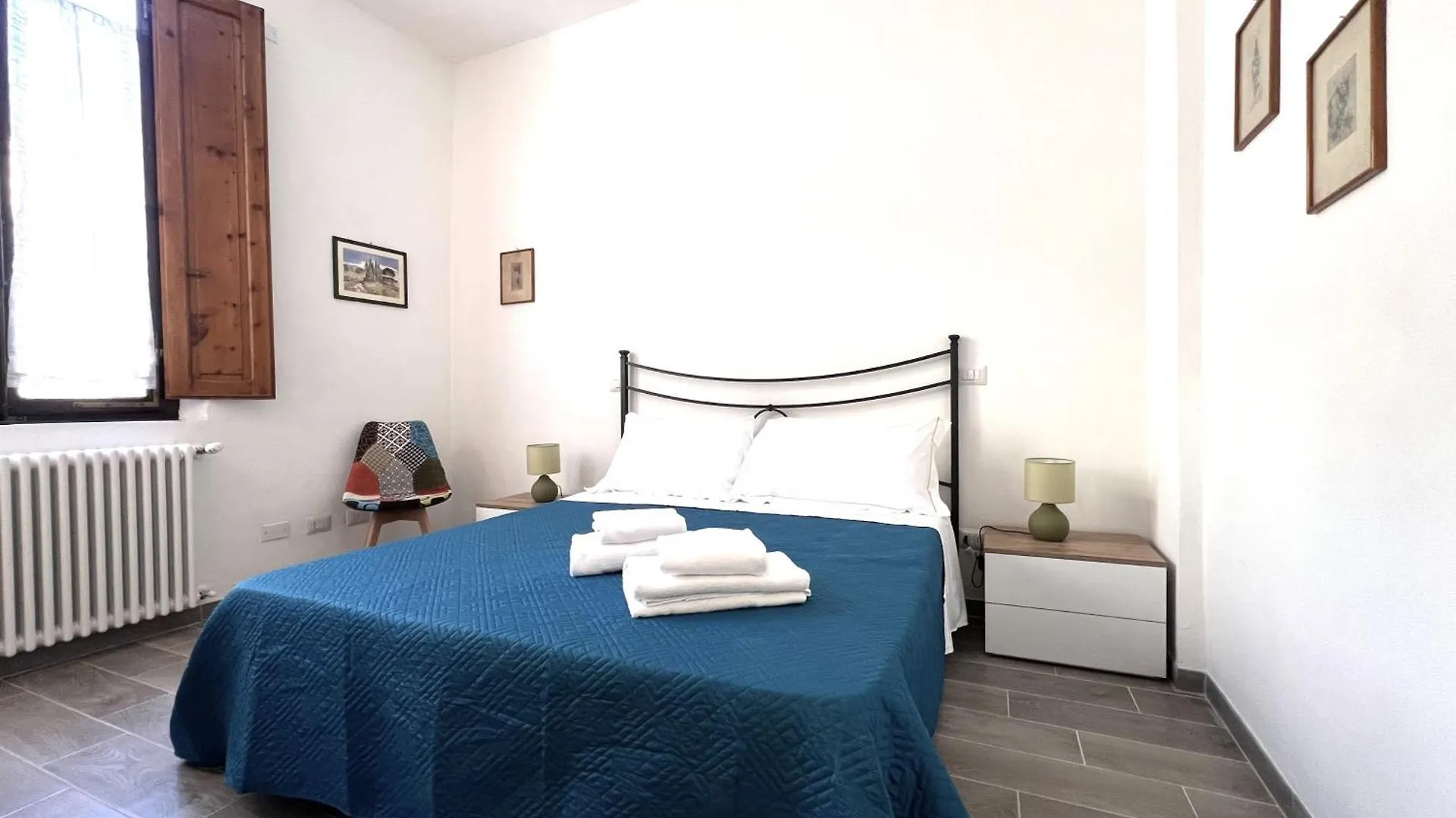 Ortensia-Central Apartment With Terrace Siena